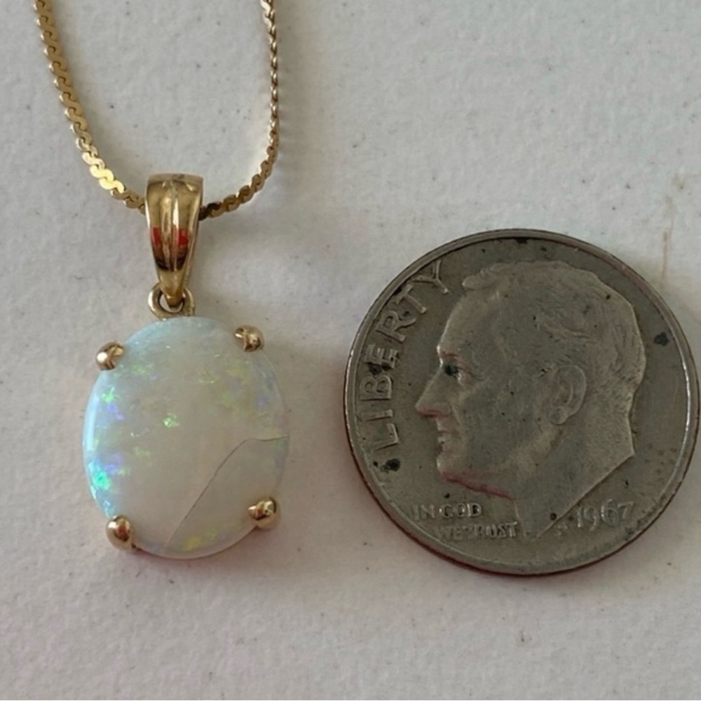 Vintage 14k Yellow Gold Fiery Opal Pendant Necklace - Picture 12 of 12